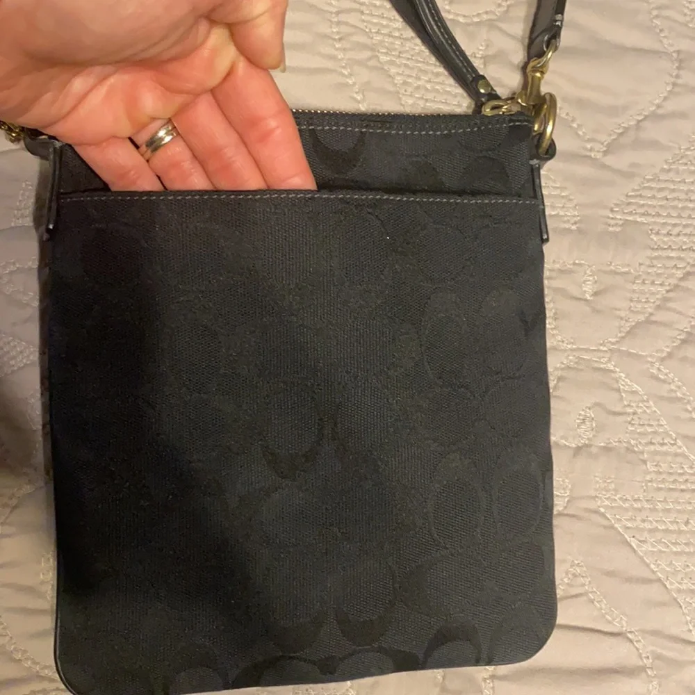 Coach Crossbody Bag, GUC, Gold Hardware